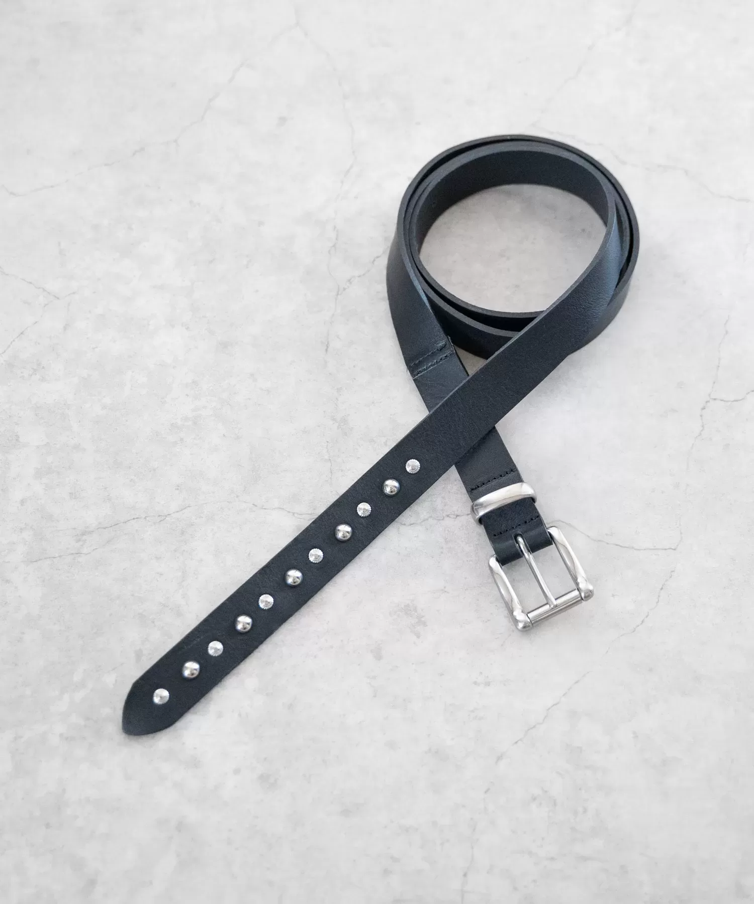 スタッズロングベルト